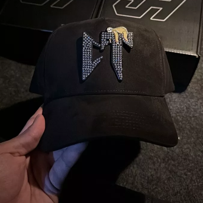 CT Diamonds Cap