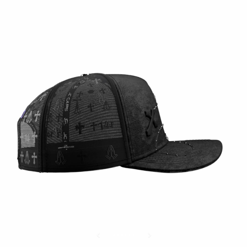 Cross Long Chain Cap